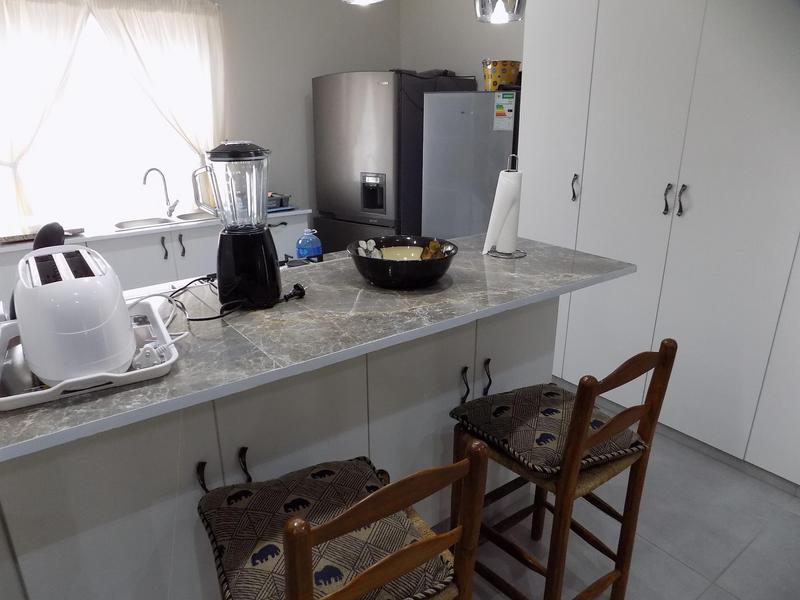 3 Bedroom Property for Sale in Fraaiuitsig Western Cape